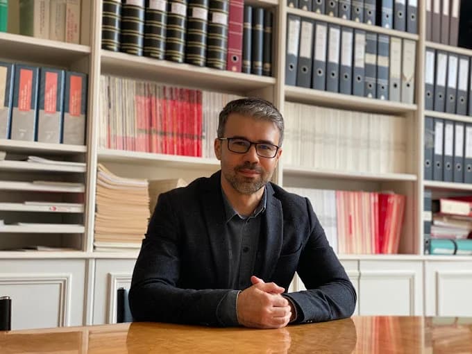 Maître David Baris, avocat d'affaires au Barreau de Paris